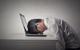 4 Tips on Studying for the LSAT While Working a Full-time Job